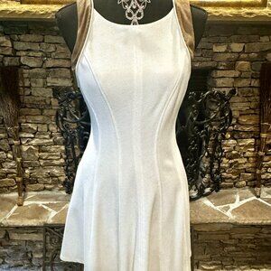 Jessica Simpson Cream Sleeveless Flared Dress w/Pockets and Suede trim Sleeves